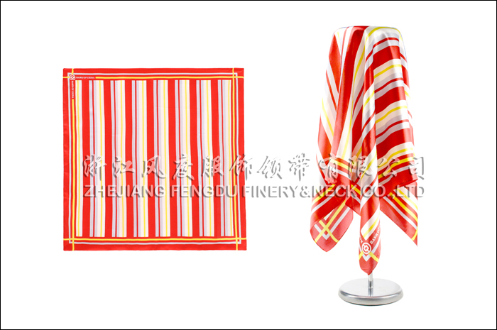 中国银行 真丝大方巾 规格：80x80