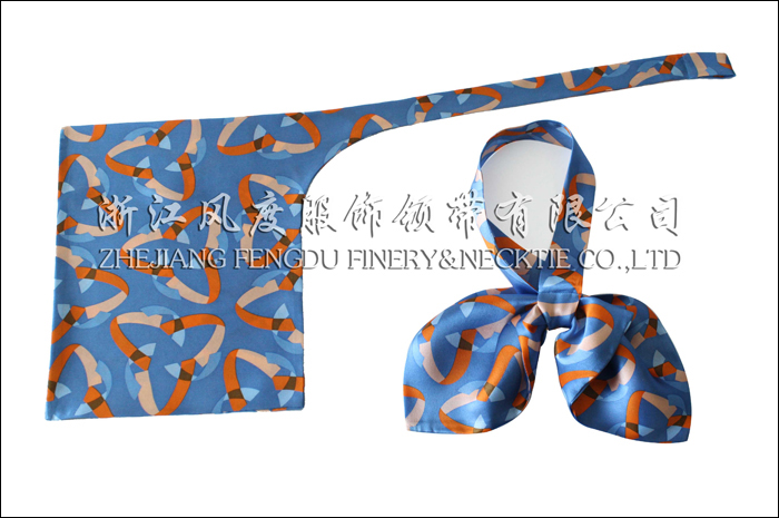 上海有线 真丝双层刀型丝巾