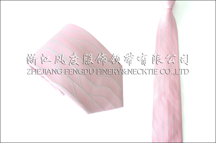 宜兴市吉鑫国际贸易有限公司 色织涤丝领带